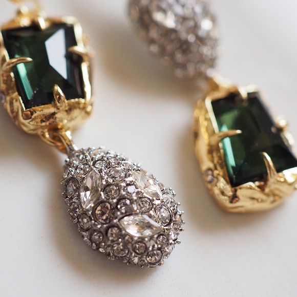 Alexis Bittar Mismatch Textured Pavé Crystal Drop Green Earrings - Picture 2 of 4